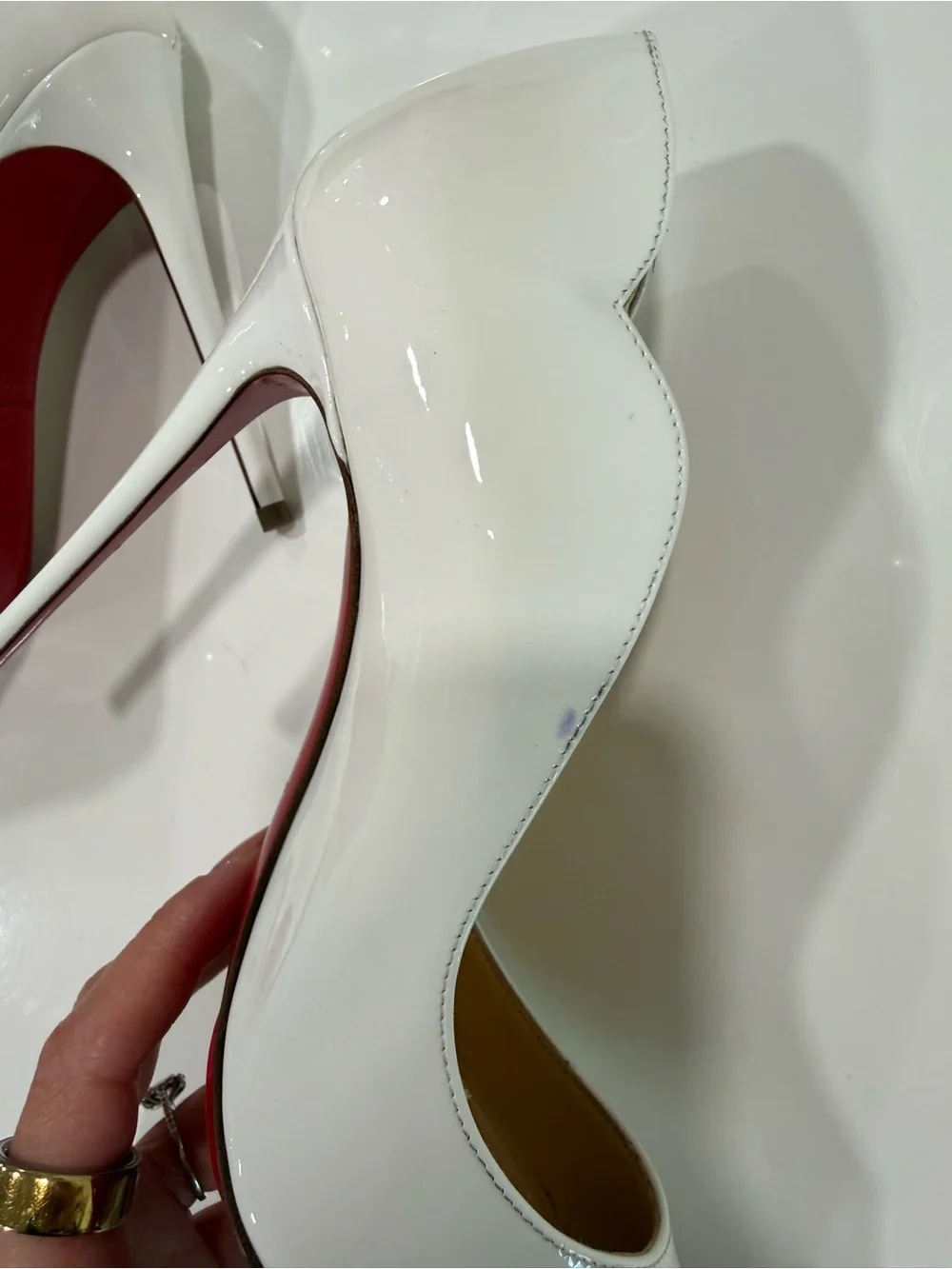 Christian Louboutin White Patent Pointed-Toe Pumps with Signature Red Sole - Picture 4 of 10
